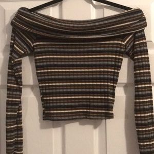 Off shoulder crop top